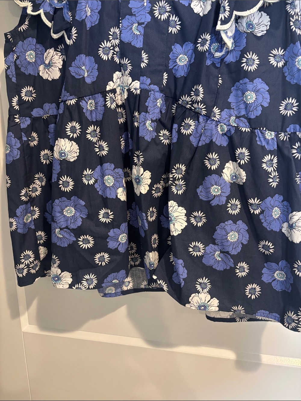 Umgee Women’s Sleeveless Blouse Medium - Picture 4 of 6